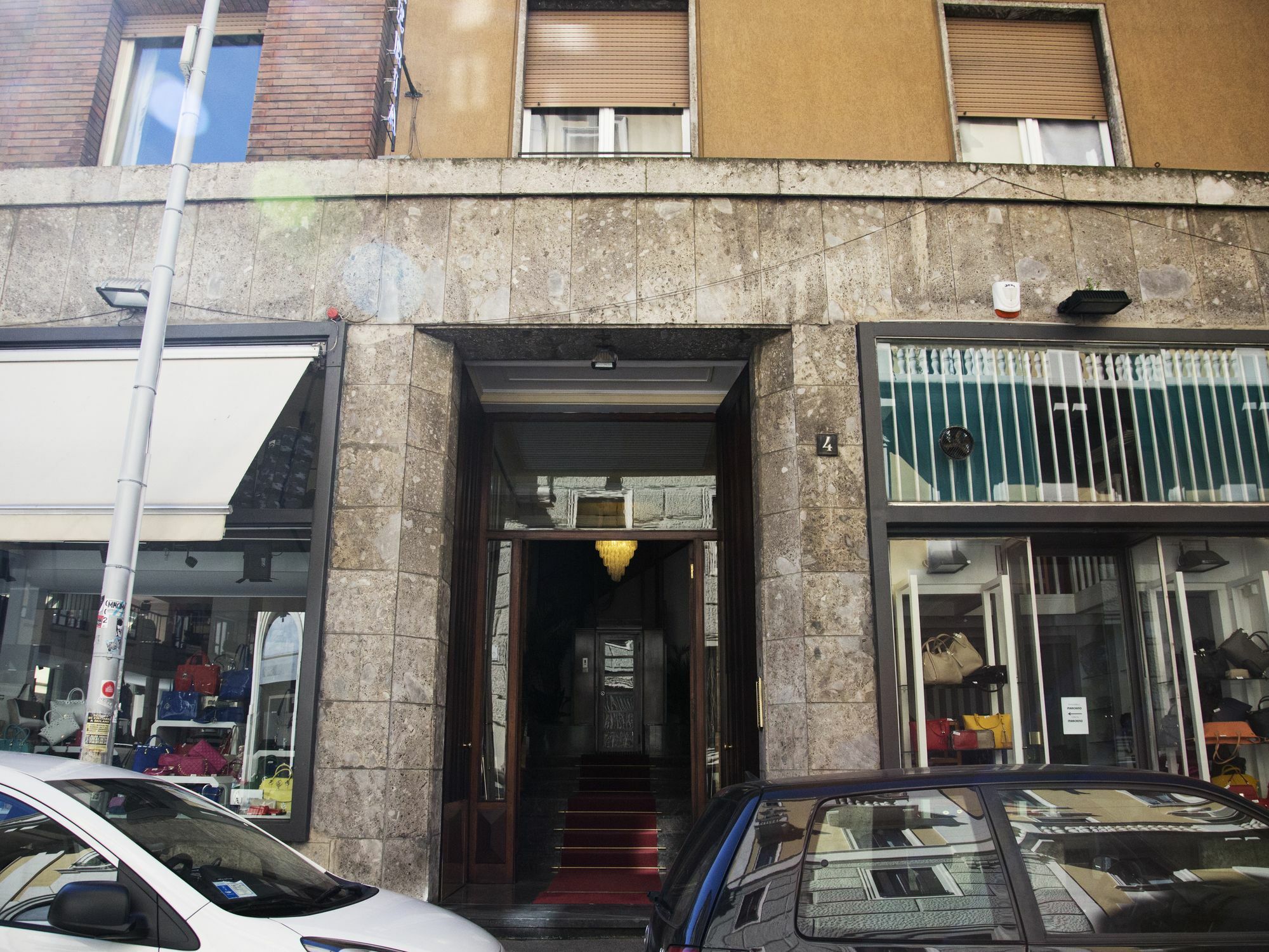 Hintown S. Lorenzo Arcade Milan Extérieur photo